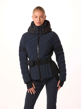 2---toni-sailer-women-ski-jacket-emmy-midnight-model-front