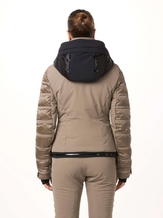 6---toni-sailer-women-ski-jacket-swinta-splendid-habitat-model-back