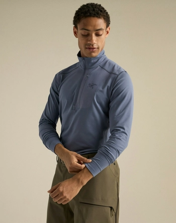 3---F26-X000009425-Rho-LT-Zip-Neck-Stratus-Detail-1