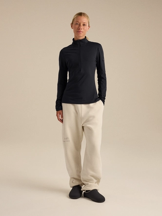 7---F26_X000010749_002291_Rho_Zip_Neck_Black_Women_S_Full-Body_Lowres