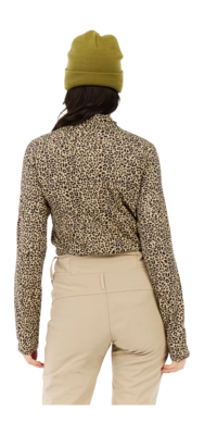 12652003_290_model_back-half_02