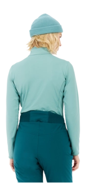 11---3693500_404_model_back-half_01-_no-bg