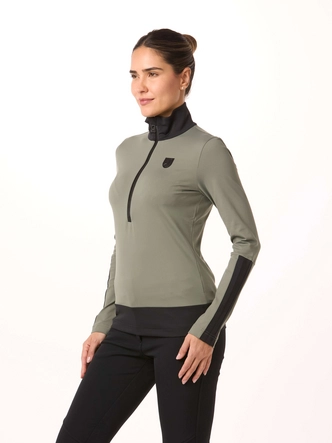 3---toni-sailer-women-ski-first-layer-edda-mineral-green-model-side