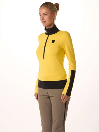 3---toni-sailer-women-ski-first-layer-edda-soleil-model-side