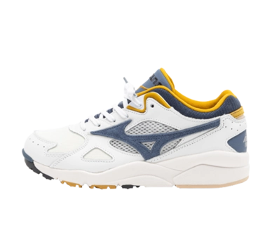 Mizuno Sky Medal White / Vintage Indigo / Chai Tea