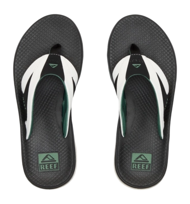 4---CJ9037_FANNING_MAX_WHITE_BLACK_GREEN_T-_no-bg