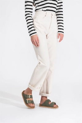 4---3-sunnys_no62_5510-61