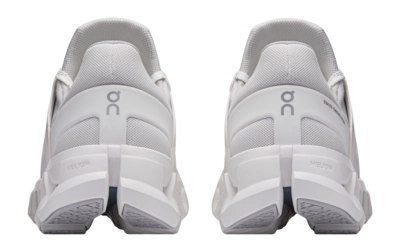 6---3WF10451200-cloudswift_4_ad-fw25-white_white-w-g5-_no-bg