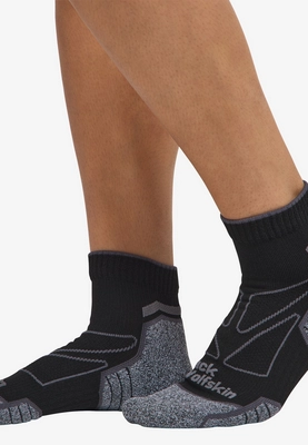 imgi_22_A63867_6000_4-ma125-vojo-light-sock-low-c-black