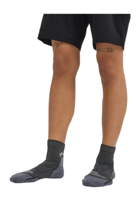 imgi_14_A63867_6320_2-ma100-vojo-light-sock-low-c-dark-grey