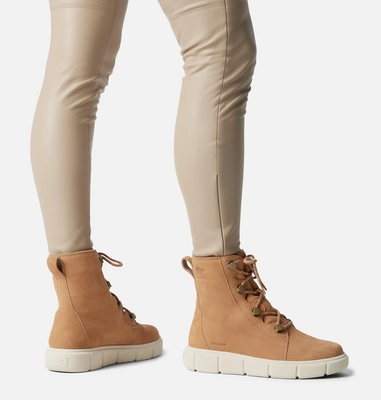 Sorel Women Explorer III Joan WP Tawny Buff Chalk | De Schoenenfabriek
