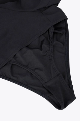 5---APP00260_9000_5_Woman_Courtflex_Short_Black