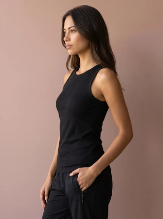 Yada-Black-04