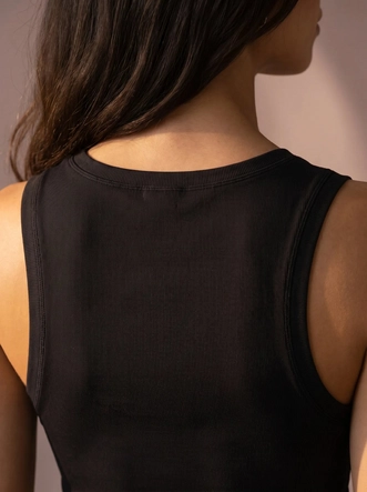 Yada-Black-06