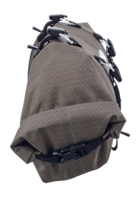 8---ORTLIEB-HANDLEBAR-PACK-FLEX-9L-F9920-SIDE-_no-bg