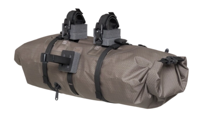 8---ORTLIEB-F9925-HANDLEBAR-PACK-15L-BACK-_no-bg