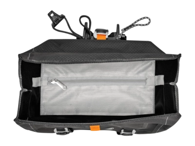 8---ORTLIEB-INNER-POCKET-F9924-DETAIL-3-_no-bg