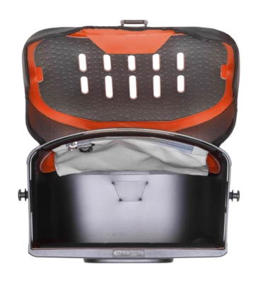 7---ORTLIEB-ULTIMATE-SIX-FREE-65L-F3412-INSIDE-_no-bg