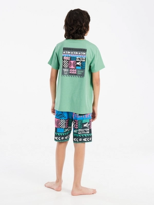 7---17851011_853_model_back-full_01