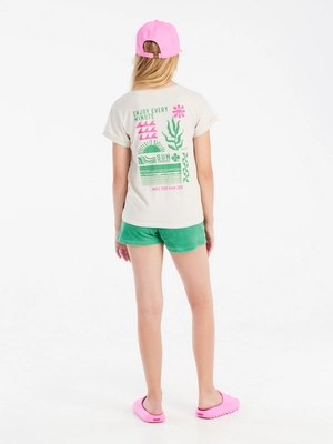 8---17951004_106_model_back-full_01