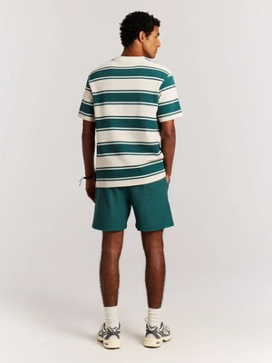 8---17761001_106_model_back-full_01