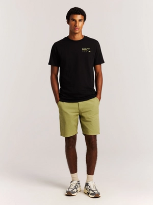 4---17761012_290_model_front-full_01