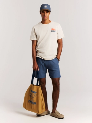 4---17761013_106_model_front-full_02