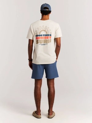 9---17761013_106_model_back-full_01