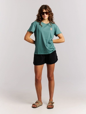 4---17661018_477_model_front-full_01