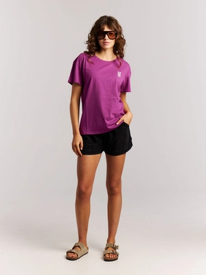 4---17661018_635_model_front-full_01