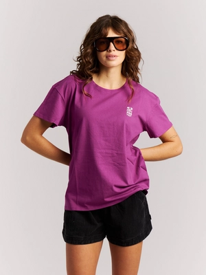 5---17661018_635_model_front-half_01