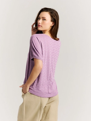 6---17651025_843_model_back-half_01