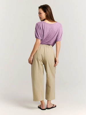 7---17651025_843_model_back-full_01
