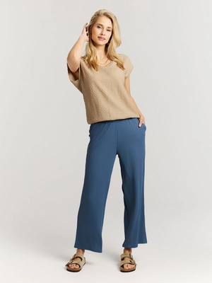4---17661002_567_model_front-full_01