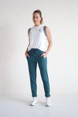 3---emerald-green-loose-tank-top_0603
