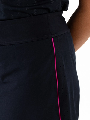 3---Lenita-Lady Short-N024-4-Detail