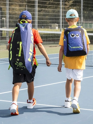 4---lifestyle_tennis_junior_bag_action_range_260754 (1)