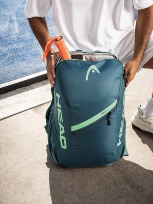 6---Lifestyle 260536 Tour Backpack-222046 Radical Motion 50660 2400x3200