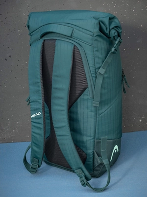 14---Lifestyle 260816 Tour Racqpack 52259 2400x3200