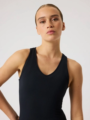 6---2840_9b07170964-10003955-bk001-6-original