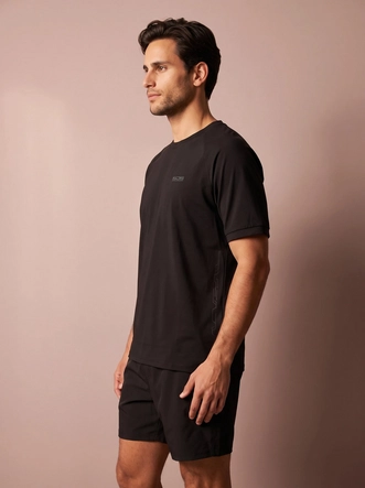 Nyder-Black-04
