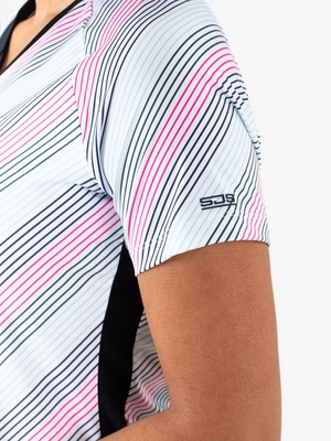 5---Izzie-Lady tee-W009-5-Detail