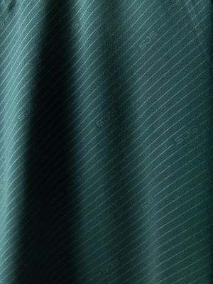 6---Izzie-Lady tee-L133-7-Detail