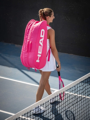 3---261016 Base Racquet Bag M 55007 LIFESTYLE 2400x3200