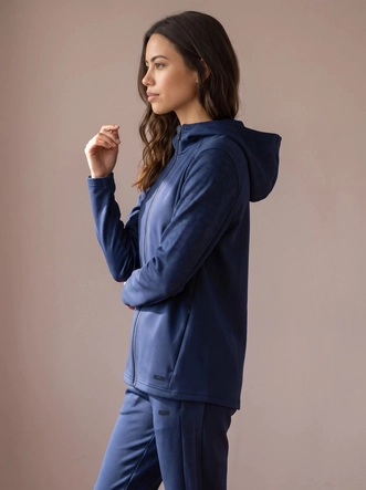 Rydelle-Blue_nox-04