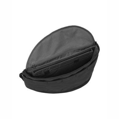 TheVinge15LBackpack-7_8bb45e91-02e6-4be2-be58-59bd51f327ee