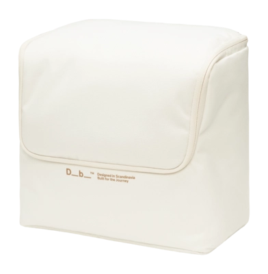 2---Essential_Washbag_M_Oatmilk_5000447901501_1-_no-bg