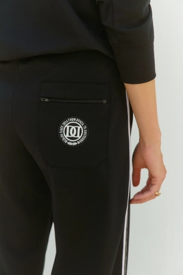 7---100-1-4