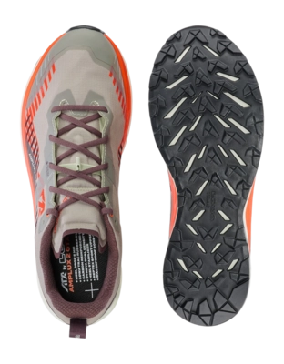 8---LOWA-311685-3753-AMPLUX2GTX-05-_no-bg