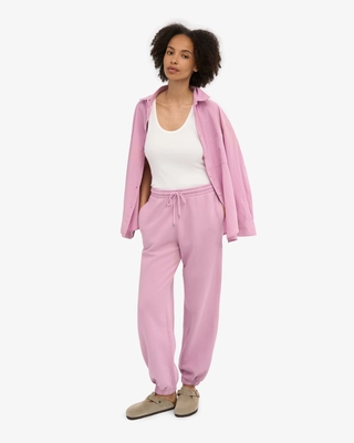 6---CS1019_Organic-Sweatpants-2.0_Cherry-Blossom_Female_6